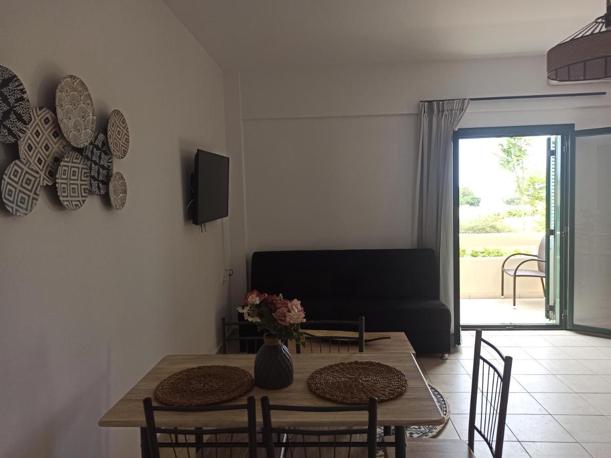 Sea Melody Apartments Stavromenos  Luaran gambar