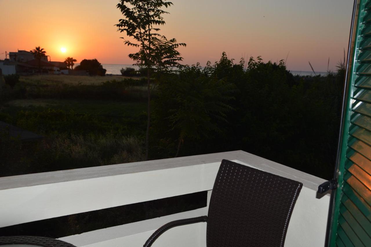 Sea Melody Apartments Stavromenos  Luaran gambar